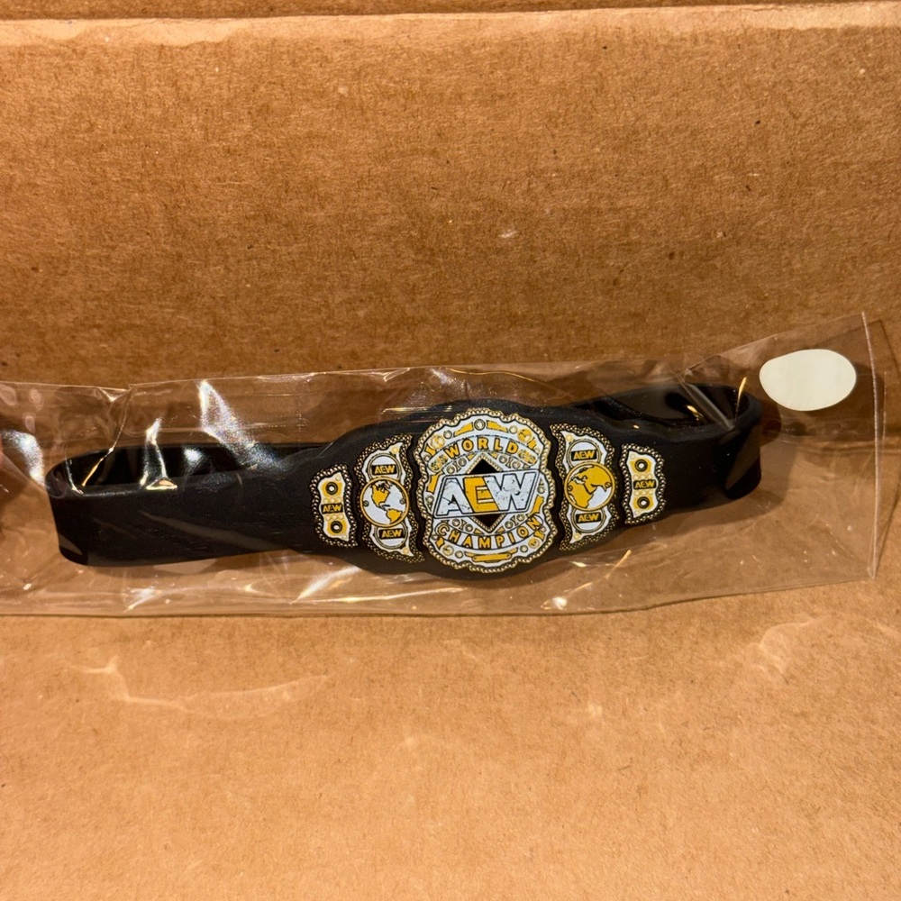 AEW Memorabilia Set - Picture 6 of 9